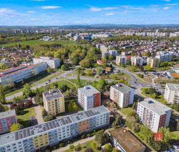 Pronájem bytu 1+kk a garsoniéry 33 m² - Fotografie 1