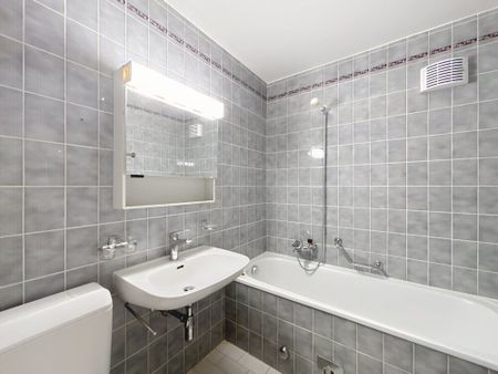 Appartement de 3,5 pièces à saisir pour le 16 janvier 2026 - Photo 2