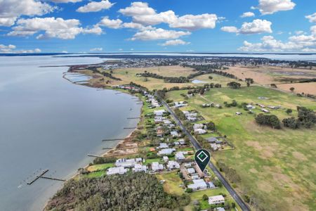 1/155 Bay Road Eagle Point VIC - Photo 2