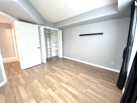 For Lease - 1450 Bishops Gate Unit# 209, Oakville, Ontario - Photo 3