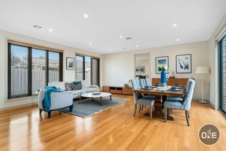 Nunawading - Photo 2