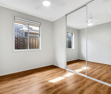 Move-In Ready Home with Modern Features Throughout! - Photo 5