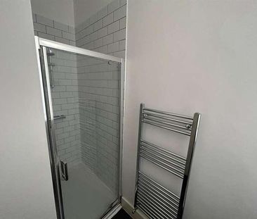 Longmoor Lane, Liverpool, L10 - Photo 3