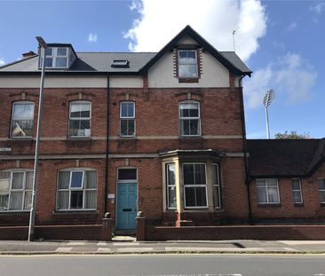 Freemantle House, 21 Priory Avenue, Taunton, Somerset, TA1 - Photo 3