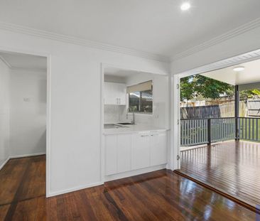 Your Next Home Awaits in the Heart of Slacks Creek - Photo 4