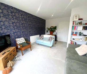 2 Bedroom Terraced To Let - Photo 6
