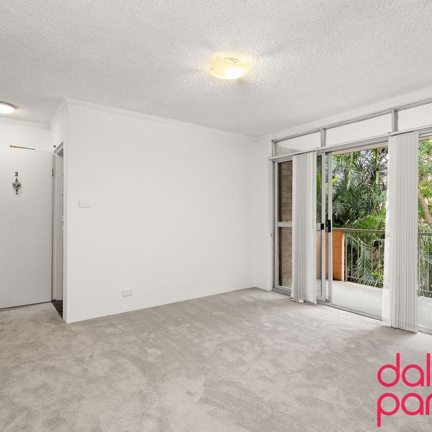 Stylish Merewether Living - Photo 1