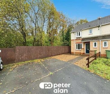 St Rhidian Close, Pontllanfraith, Blackwood, NP12 - Photo 2