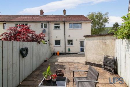 35 Glenalina Park, Belfast, BT12 7LD - Photo 4