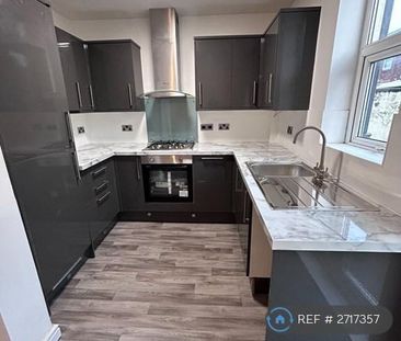 3 bedroom terraced house to rent - Photo 6