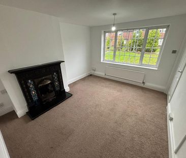 2 bedroom end of terrace house to rent - Photo 2