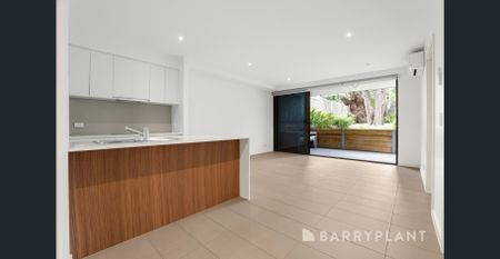 Modern Coastal Living in the Heart of Mentone - Photo 3