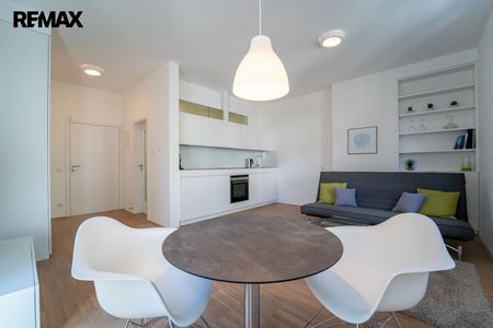 Pronájem bytu 1+kk 31 m² - Photo 3