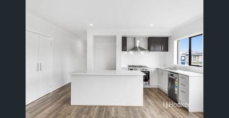 Brand-New Luxury Living with Two Ensuites in Thriving Mambourin Estate! APPLICATIONS NOW OPEN - Photo 4