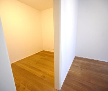 Direkt im Zentrum - 2 Zimmer Wohnung mit großem begehbaren Schrank ... - Photo 5