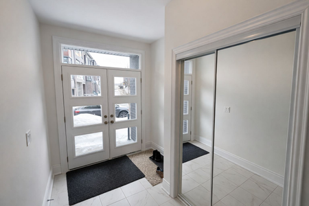 For Lease - 23 Paradox Street, Vaughan, Ontario - Photo 5