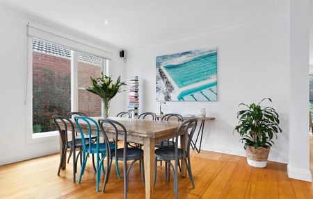 77 Burrindi Road, Caulfield South VIC 3162 - House For Rent | Domain - Photo 3