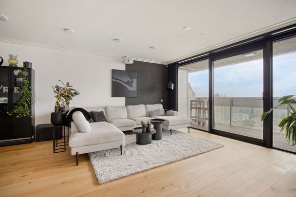 Appartement te huur: Anna van Buerenplein 211 2595 DD Den Haag - Photo 1