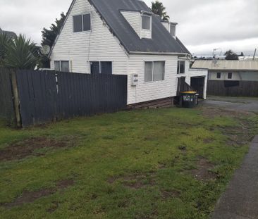 Fully Fenced 3 bed home in Randwick Park - Photo 1