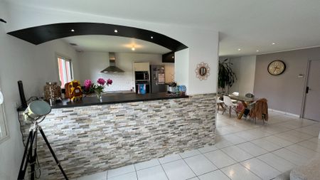 SOUMOULOU / Maison récente 2012 / 7p 168m² / Piscine Climatisation dble Garage, - Photo 3