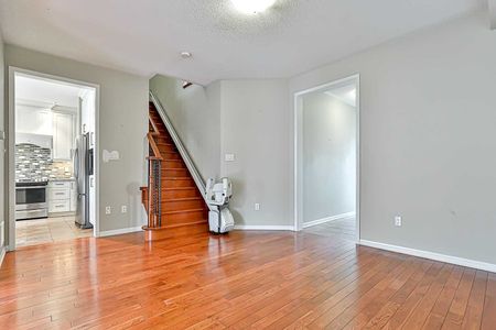 For Lease - 338 Carlissa Run N/A, Newmarket, Ontario - Photo 3