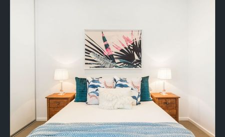 3-bedroom shared house / townhouse, Churchill Road - Photo 3