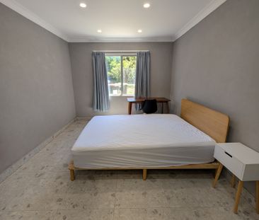 Castle Hill - Photo 6