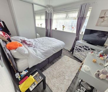 2 bedroom semi-detached house to rent - Photo 3