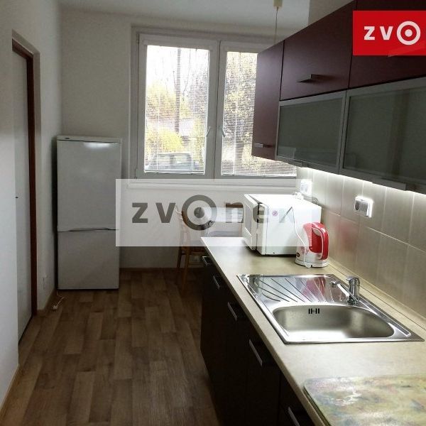 Pronájem bytu 2+1 60 m² - Photo 1