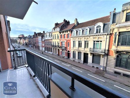 Location Appartement 3 pièces 67m² LILLE 59000 - Photo 5