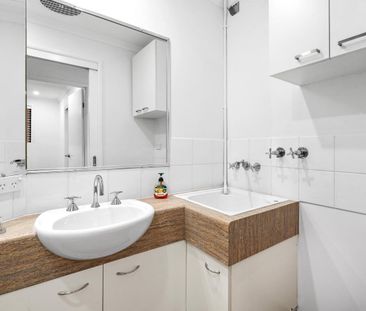 12/27 Campbell Street, Toowong, Qld 4066 - Photo 4