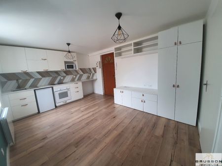 Location Appartement 1 pièce 20m² CASTRES 81100 - Photo 2