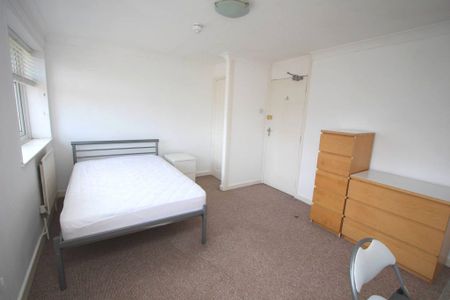 STUDENT 5 Dbl Bed Terraced House – Surbiton (Etwell Place, KT5) - Photo 5