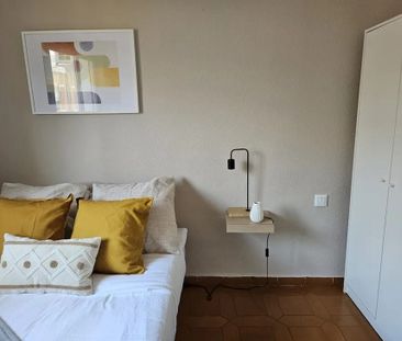 Carrer de Jaca, Valencia, Valencian Community 46010 - Photo 5