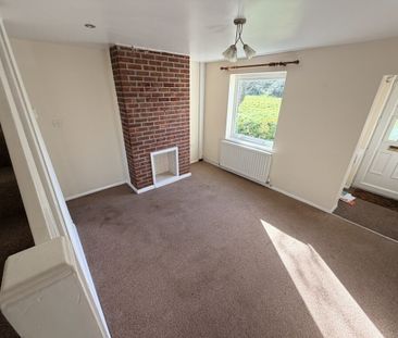 Stradbroke Road, Lowestoft - Photo 1