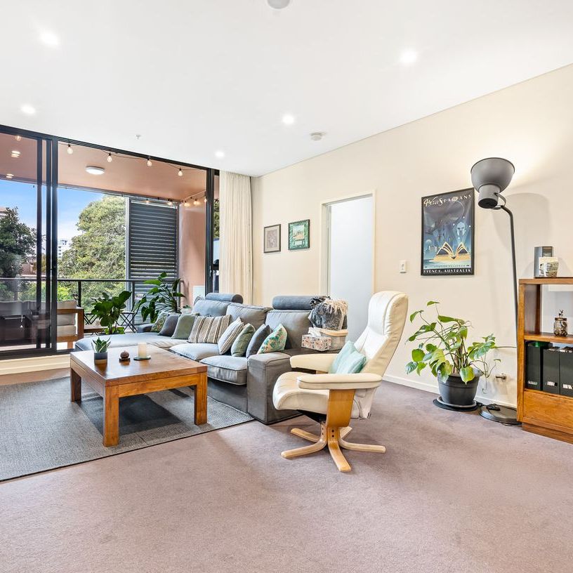 Stunning Emerald Park Apartment - Photo 1