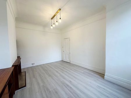 Sylvan Avenue, N22 5HX, Wood Green - Photo 5