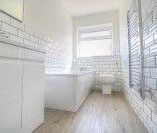 1 bedroom semi-detached bungalow to rent - Photo 2