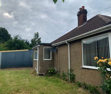 3 bedroom detached bungalow to rent - Photo 2