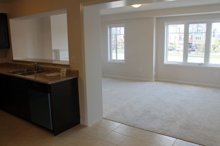 For Lease - 26 Memory Lane, Brampton, Ontario - Photo 4