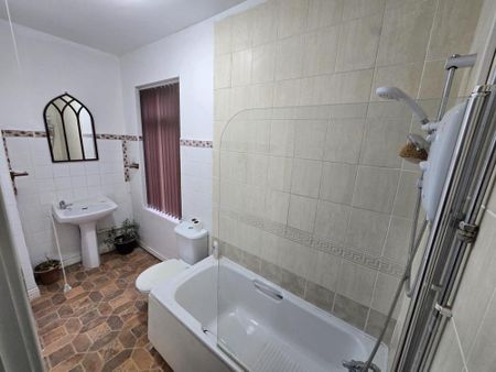 2 bedroom terraced house to rent - Photo 3