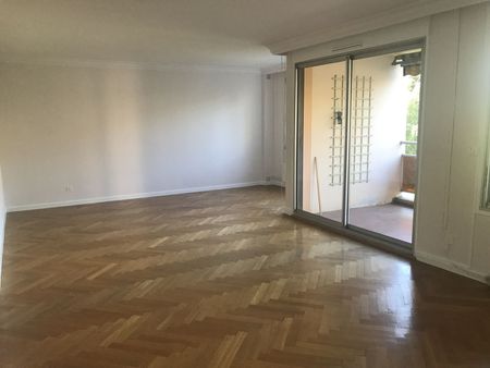 LOCATION 69005 LYON - APPARTEMENT T5 - garage - balcon , Lyon - Photo 2