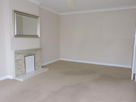 2 bedroom semi-detached bungalow to rent - Photo 3
