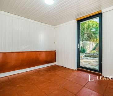 2 bedroom bungalow to rent Greentrees Crescent, Sompting, Lancing, ... - Photo 1