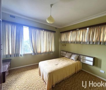 Large Family Home with Stunning Views - Photo 1