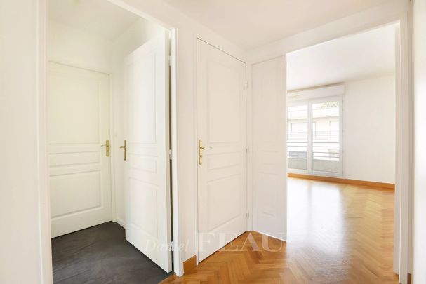 Location appartement, Paris 15ème (75015), 2 pièces, 49.05 m², ref 85592349 - Photo 1