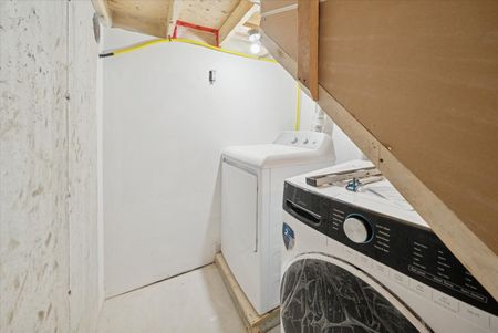 For Lease - 27008 Kennedy Road Unit# Upper, Georgina, Ontario - Photo 2