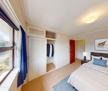 Westbrook - 3 bedrooms - Photo 2