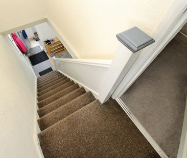 Flat to rent on - Photo 5