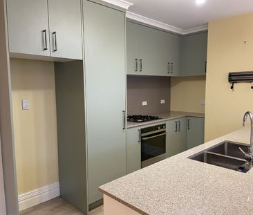 Beautiful Boulcott Villa - Photo 1